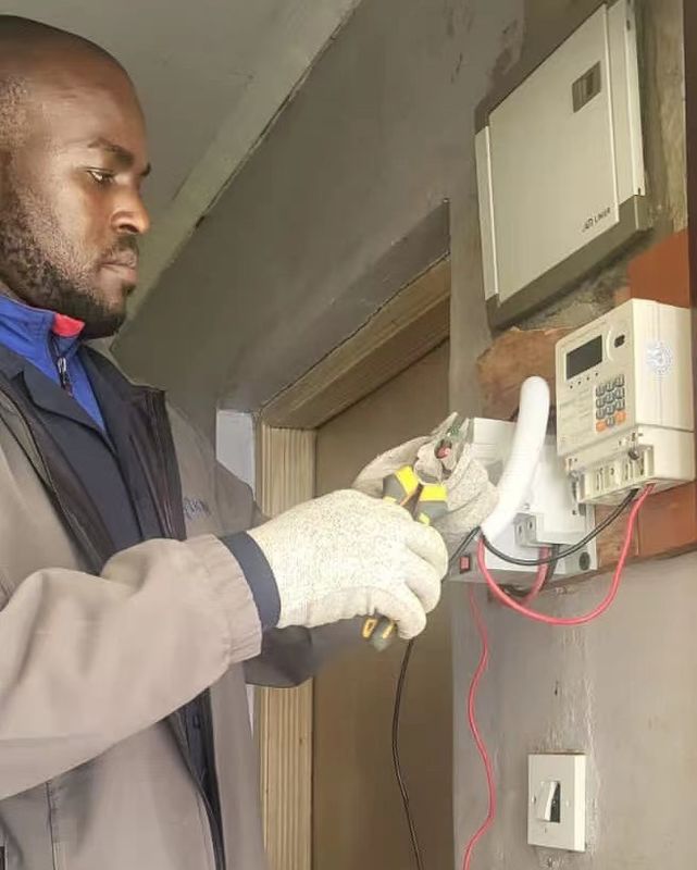 耐久性および長持ち性試験のためのSTS標準プロトコルの50Hz周波数電気メーター試験装置